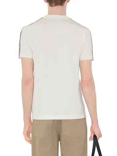 Burberry Men's Check Shoulder Cotton T-Shirt | Thumbnail 5 Burberry Men's Check Shoulder Cotton T-Shirt | Thumbnail 5