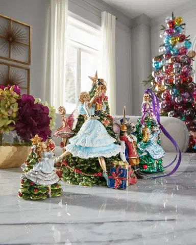 Jay Strongwater 2024 Nutcracker Suite Music Figure | Thumbnail 5