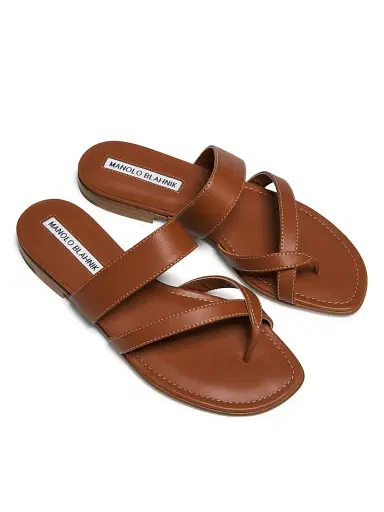 Manolo Blahnik Women's Susa Leather Thong Sandals - Tan | Thumbnail 4
