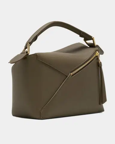 Loewe Puzzle Edge Small Top-Handle Bag in Leather | Thumbnail 3 Loewe Puzzle Edge Small Top-Handle Bag in Leather | Thumbnail 3