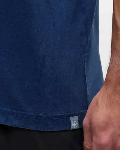 Peter Millar Men's Lava Wash Pocket T-Shirt | Thumbnail 5