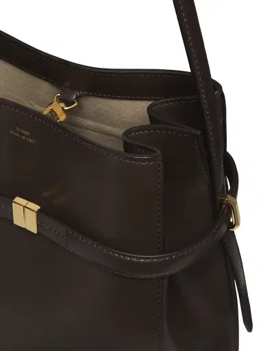 TOTEME Women's Belted Leather Bucket Bag - Bark | Thumbnail 5