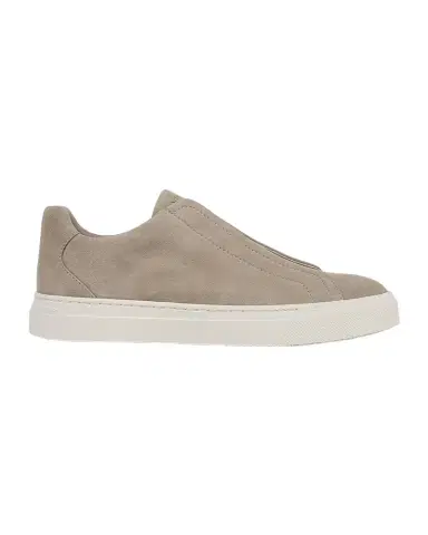 Vince Men's Lakewood Suede Low-Top Sneakers | Thumbnail 1 Vince Men's Lakewood Suede Low-Top Sneakers | Thumbnail 1