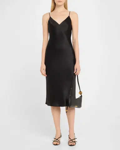 Jacquemus Le Bisou Perle Leather Shoulder Bag | Thumbnail 4 Jacquemus Le Bisou Perle Leather Shoulder Bag | Thumbnail 4