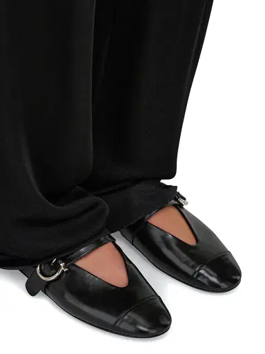 Ferragamo Women's Nena Leather Ballet Flats - Nero - Size 10.5 | Thumbnail 6 Ferragamo Women's Nena Leather Ballet Flats - Nero - Size 10.5 | Thumbnail 6