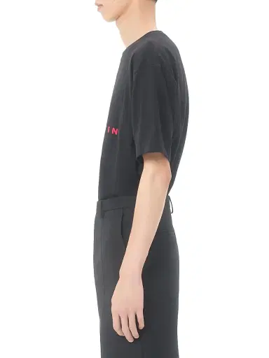 Valentino Garavani Men's Cotton T-Shirt with Print - Black Red - Size Medium | Thumbnail 3 Valentino Garavani Men's Cotton T-Shirt with Print - Black Red - Size Medium | Thumbnail 3