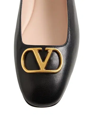 Valentino Garavani Women's VLogo Signature Ballerinas in Nappa | Thumbnail 6 Valentino Garavani Women's VLogo Signature Ballerinas in Nappa | Thumbnail 6