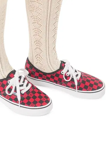 Valentino Garavani and Vans Women's Low-Top Sneakers - Rouge Pur Black | Thumbnail 8 Valentino Garavani and Vans Women's Low-Top Sneakers - Rouge Pur Black | Thumbnail 8
