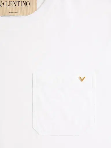 Valentino Garavani Men's Cotton T-Shirt with VGold - White - Size XL | Thumbnail 6 Valentino Garavani Men's Cotton T-Shirt with VGold - White - Size XL | Thumbnail 6