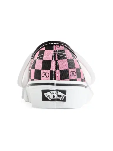 Valentino Garavani and Vans Women's Low-Top Sneakers - Pink Orchid Black | Thumbnail 5 Valentino Garavani and Vans Women's Low-Top Sneakers - Pink Orchid Black | Thumbnail 5