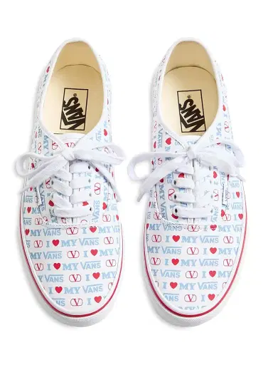 Valentino Garavani and Vans Men's Low-Top Sneakers | Thumbnail 4 Valentino Garavani and Vans Men's Low-Top Sneakers | Thumbnail 4