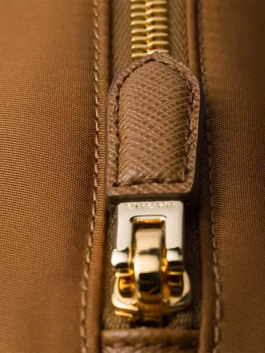 Prada Women's Re-Nylon Pouch | Thumbnail 5 Prada Women's Re-Nylon Pouch | Thumbnail 5