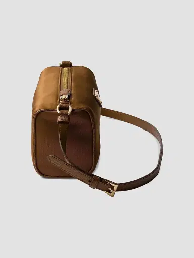 Prada Women's Re-Nylon Pouch | Thumbnail 6 Prada Women's Re-Nylon Pouch | Thumbnail 6