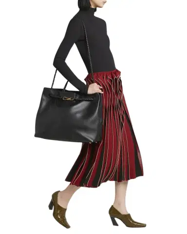 Bottega Veneta Andiamo Large Leather Tote Bag | Thumbnail 1 Bottega Veneta Andiamo Large Leather Tote Bag | Thumbnail 1