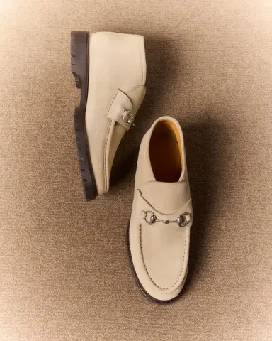 Gucci Men's Sylke Suede Bit Lug-Sole Chukka Boots | Thumbnail 4