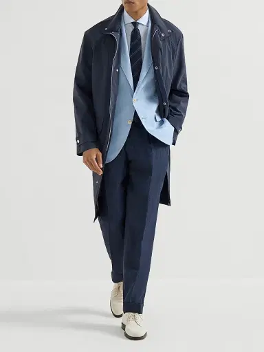 Brunello Cucinelli Men's Lightweight Délavé Linen Trousers with Reversed Double Pleats | Thumbnail 6 Brunello Cucinelli Men's Lightweight Délavé Linen Trousers with Reversed Double Pleats | Thumbnail 6