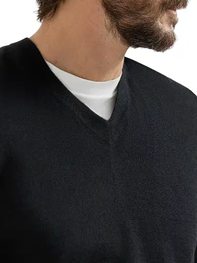 Brunello Cucinelli Men's Cashmere and Silk Lightweight Sweater - Black - Size 36 | Thumbnail 4