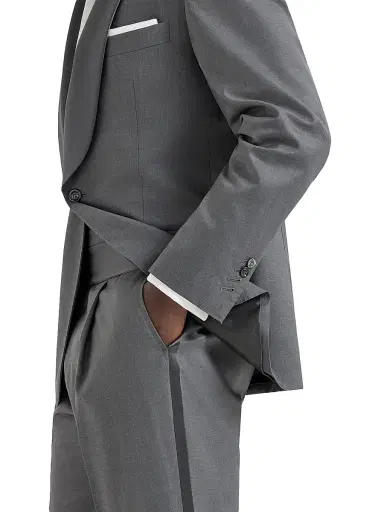 Brunello Cucinelli Men's Tuxedo with Shawl Lapel Jacket and Trousers with Pleats | Thumbnail 4 Brunello Cucinelli Men's Tuxedo with Shawl Lapel Jacket and Trousers with Pleats | Thumbnail 4