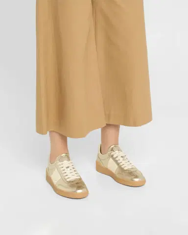 Valentino Garavani Upvillage Metallic Low-Top Sneakers | Thumbnail 3 Valentino Garavani Upvillage Metallic Low-Top Sneakers | Thumbnail 3