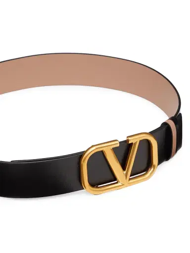 Valentino Garavani Women's Reversible VLogo Signature Belt in Calfskin 40MM - Smokey Beige Black | Thumbnail 4 Valentino Garavani Women's Reversible VLogo Signature Belt in Calfskin 40MM - Smokey Beige Black | Thumbnail 4