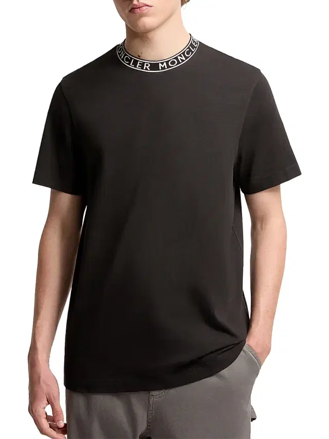 Moncler Men's Crew Neck in Cotton - Black