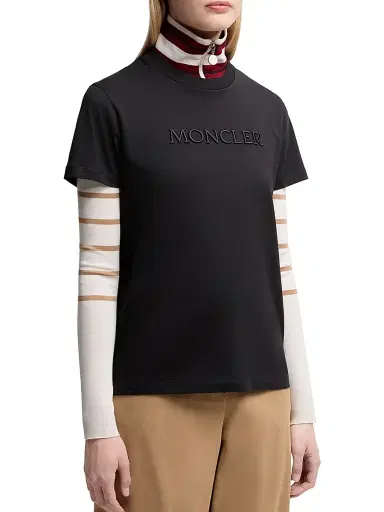Moncler Women's Crewneck T-Shirt in Cotton - Black | Thumbnail 2 Moncler Women's Crewneck T-Shirt in Cotton - Black | Thumbnail 2