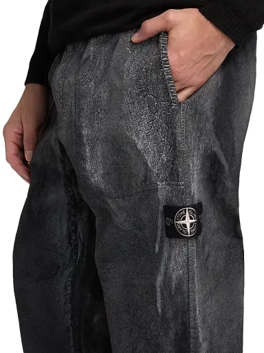 Stone Island Men's Crinkled-Effect Cargo Trousers - Black - Size 36 | Thumbnail 6