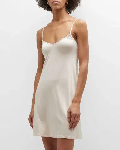 Hanro Satin Deluxe Bodydress | Thumbnail 2 Hanro Satin Deluxe Bodydress | Thumbnail 2