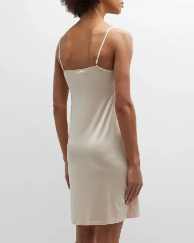 Hanro Satin Deluxe Bodydress | Thumbnail 4 Hanro Satin Deluxe Bodydress | Thumbnail 4