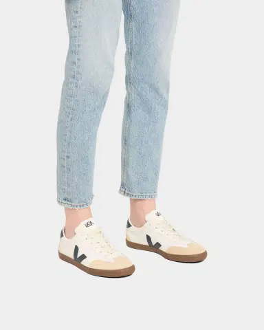 Veja Volley Bicolor Low-Top Sneakers | Thumbnail 2