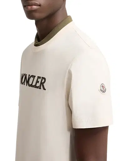 Moncler Men's Crew Neck T-Shirt in Cotton - White Ivory - Size XXL | Thumbnail 4 Moncler Men's Crew Neck T-Shirt in Cotton - White Ivory - Size XXL | Thumbnail 4