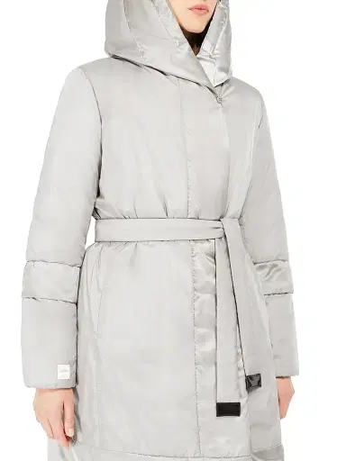 Max Mara Women's Reversible Down Jacket in Water Repellent Satin - Ivory - Size 10 | Thumbnail 6 Max Mara Women's Reversible Down Jacket in Water Repellent Satin - Ivory - Size 10 | Thumbnail 6