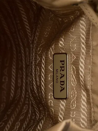 Prada Women's Re-Nylon Pouch | Thumbnail 4 Prada Women's Re-Nylon Pouch | Thumbnail 4
