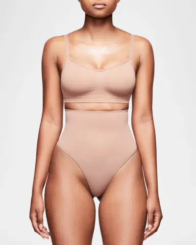Skims Seamless Sculpt Pullover Bra | Thumbnail 2 Skims Seamless Sculpt Pullover Bra | Thumbnail 2