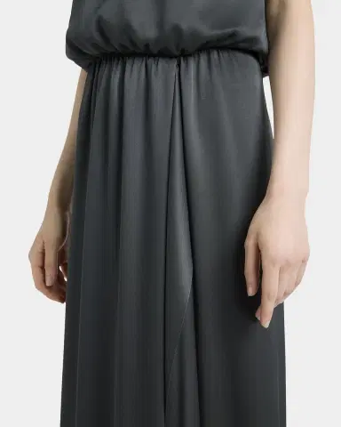 Giorgio Armani Long Double Silk Satin Gown | Thumbnail 5