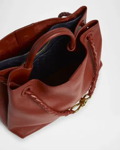 Bottega Veneta Medium Andiamo Leather Shoulder Bag | Thumbnail 4