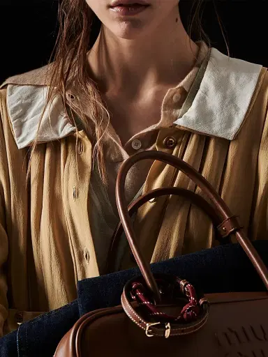 Miu Miu Women's Leather Beau Shoulder Bag | Thumbnail 7 Miu Miu Women's Leather Beau Shoulder Bag | Thumbnail 7