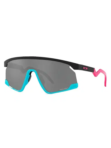 Oakley Men's BXTR Prism Rectangular Shield Sunglasses - Black Blue Pink Grey | Thumbnail 2 Oakley Men's BXTR Prism Rectangular Shield Sunglasses - Black Blue Pink Grey | Thumbnail 2