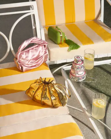 Judith Leiber Couture Tie The Knot Tiered Cake Clutch Bag | Thumbnail 2 Judith Leiber Couture Tie The Knot Tiered Cake Clutch Bag | Thumbnail 2
