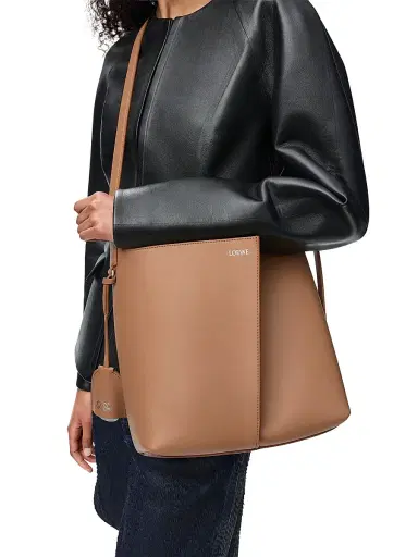 Loewe Women's Bilbao Medium Leather Bucket Bag | Thumbnail 2 Loewe Women's Bilbao Medium Leather Bucket Bag | Thumbnail 2