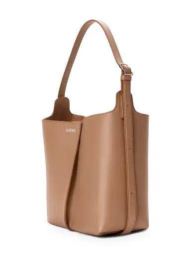 Loewe Women's Bilbao Medium Leather Bucket Bag | Thumbnail 6 Loewe Women's Bilbao Medium Leather Bucket Bag | Thumbnail 6