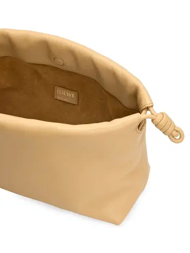 Loewe Women's Flamenco Medium Chain Leather Shoulder Bag | Thumbnail 9