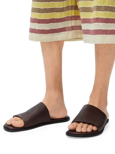 Loewe Men's x Paula's Ibiza Flex Anagram Leather Slide Sandals - Oxblood | Thumbnail 5