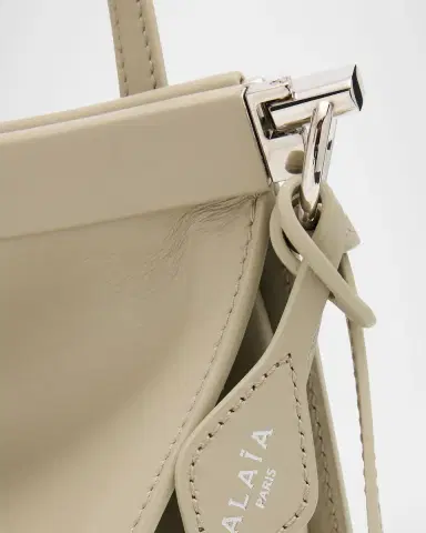 Alaïa Le Click Medium Shoulder Bag in Glossy Leather | Thumbnail 5 Alaïa Le Click Medium Shoulder Bag in Glossy Leather | Thumbnail 5
