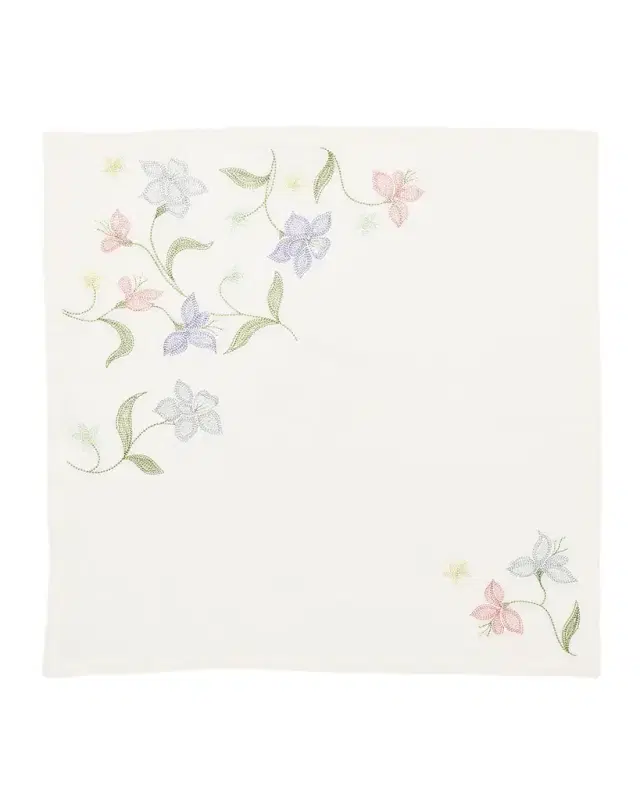 Kim Seybert Vista Flower Embroidered Linen Napkin
