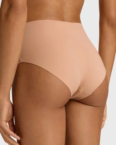Hanro Invisible Cotton Full Mid-Rise Briefs | Thumbnail 3 Hanro Invisible Cotton Full Mid-Rise Briefs | Thumbnail 3