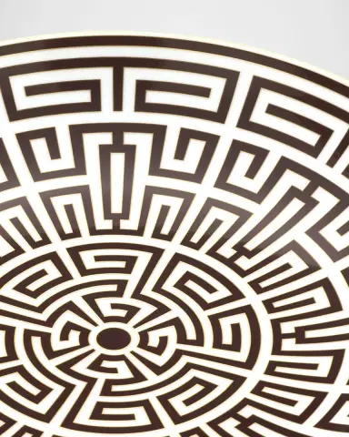 Ginori 1735 Labirinto Ebano Charger Plate, Venezia Shape | Thumbnail 4 Ginori 1735 Labirinto Ebano Charger Plate, Venezia Shape | Thumbnail 4