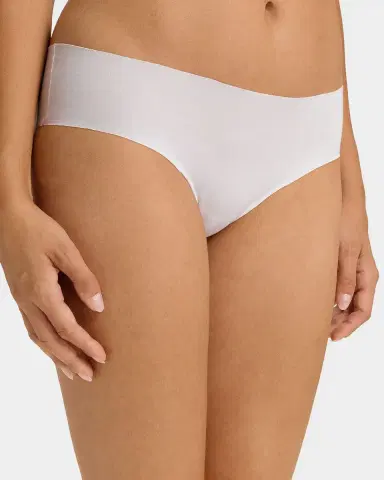 Hanro Invisible Cotton High-Cut Briefs | Thumbnail 2 Hanro Invisible Cotton High-Cut Briefs | Thumbnail 2