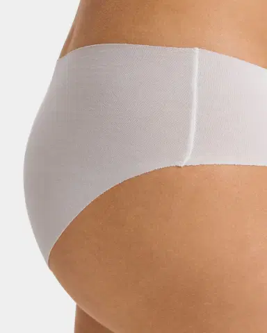 Hanro Invisible Cotton High-Cut Briefs | Thumbnail 4 Hanro Invisible Cotton High-Cut Briefs | Thumbnail 4