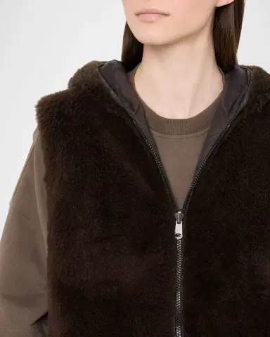 Brunello Cucinelli Reversible Hooded Goat Vest | Thumbnail 3 Brunello Cucinelli Reversible Hooded Goat Vest | Thumbnail 3